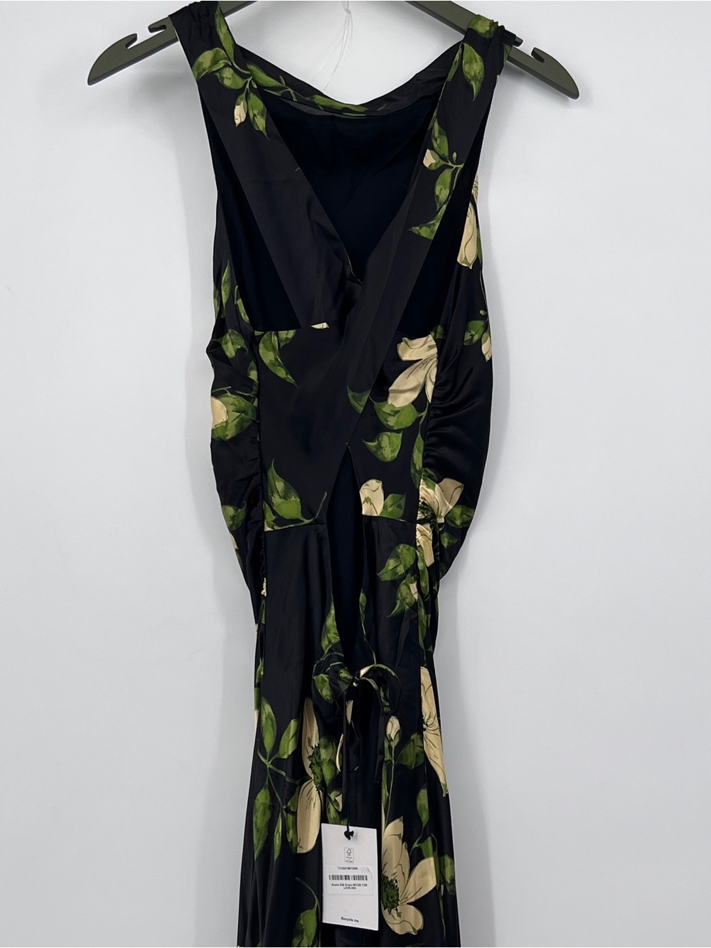 Reformation Anaiis Silk Dress-MOOD FOR
LOVE size 6 NWT BLACK SILK DRESS - Picture 12 of 12